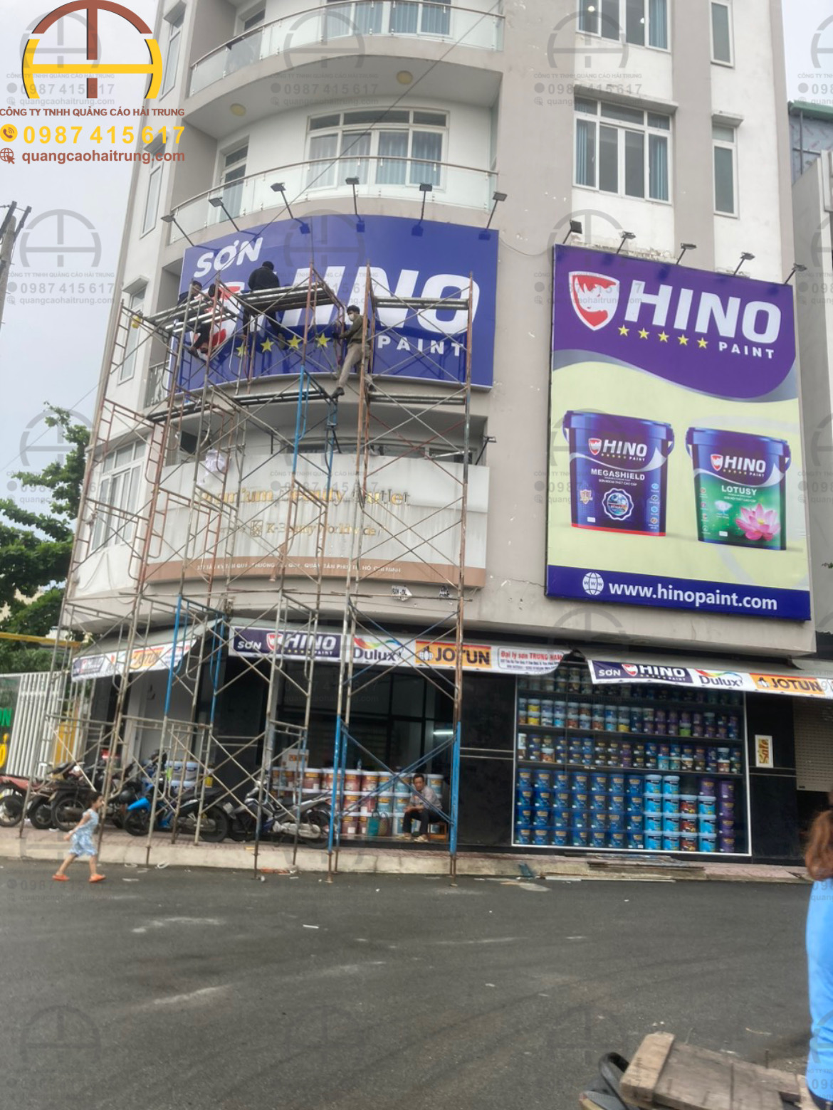 Thi công chuỗi bảng hiệu quảng cáo cho các nhà phân phối Sơn HINO trên toàn quốc.